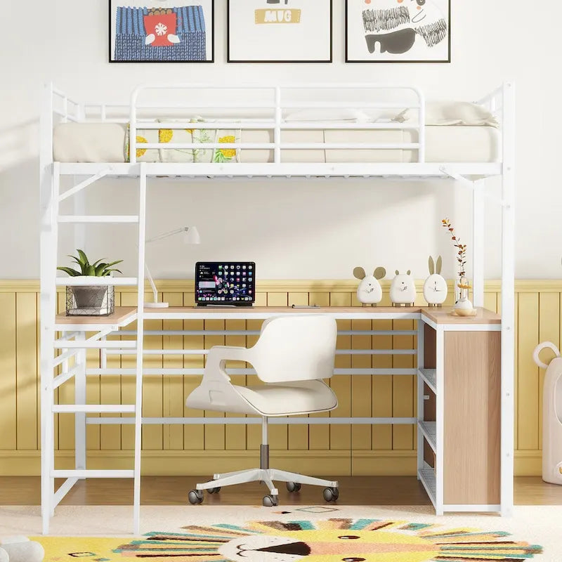 Cama alta de metal con escritorio en forma de L debajo de la cama y 3 estantes de almacenamiento, escalera móvil, cama alta