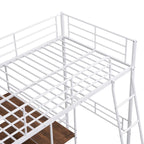 Cama tipo loft baja blanca doble con escalera y barandilla de seguridad para niños