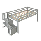 Cama alta de madera de pino tamaño twin con escalera y valla