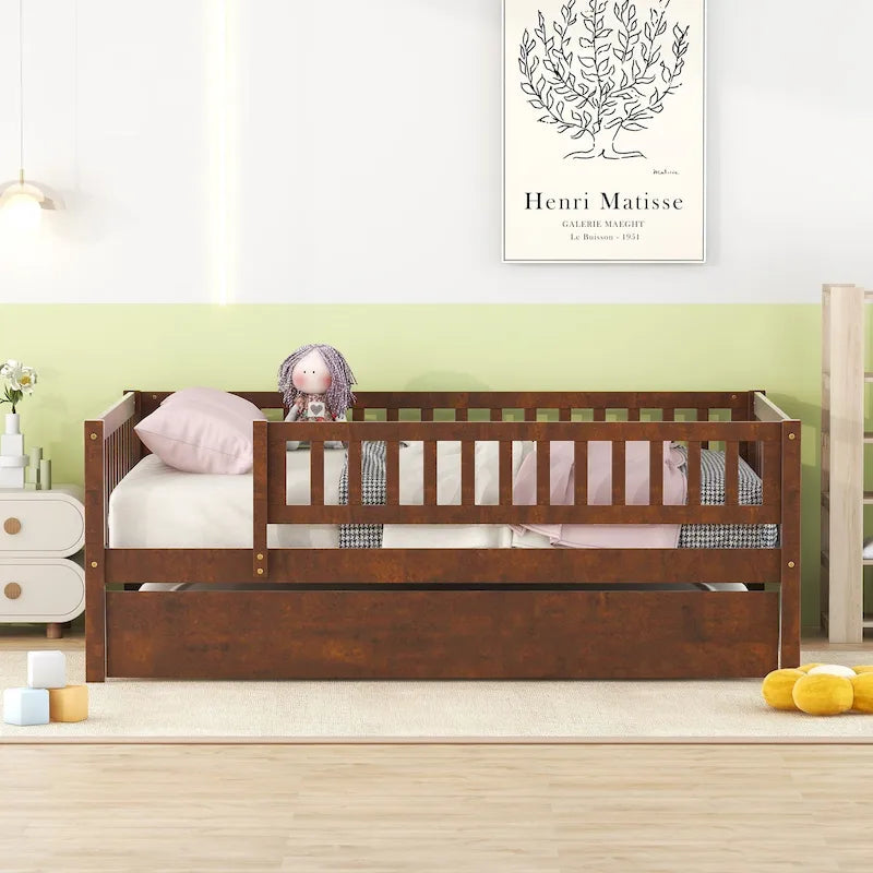 Cama de día de madera de tamaño completo con cama nido y barandillas de seguridad